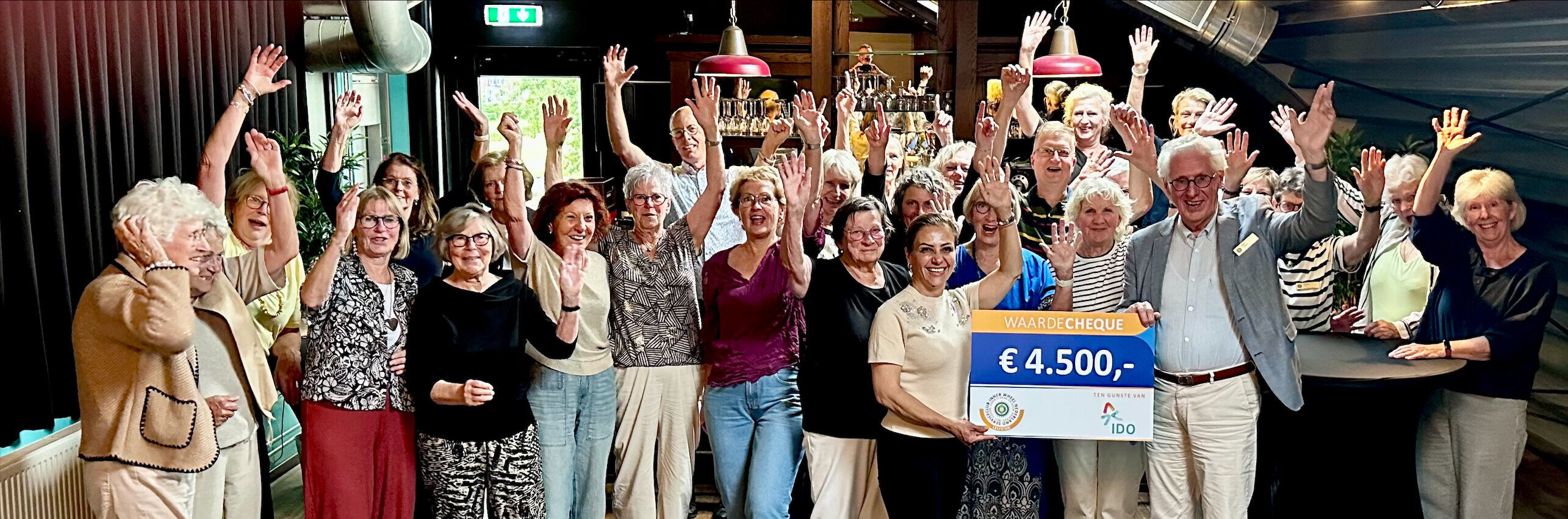 Dinsdagavond ontvingen wij een prachtige cheque van de Inner Wheel Lelystad. Met acties zoals een high tea, pannenkoeken bakken en de verkoop van warme chocolademelk tijdens de Winterfair haalden zij geld op voor het IDO. De opbrengst besteden we aan een tuinset voor de Waterwijk en laptops voor de huiswerkbegeleiding. Hartelijk dank voor deze mooie [&hellip;]